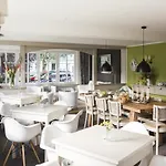 Nyaraló Gruppenhaus Mit Sauna Ideal Fuer Familien & Freunde Winterberg