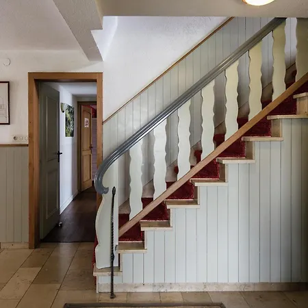 Gruppenhaus Mit Sauna Ideal Fuer Familien & Freunde