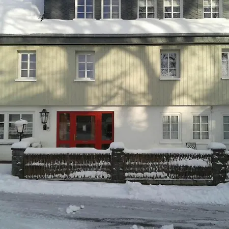 度假居 Winterberg Gruppenhaus Mit Sauna Ideal Fuer Familien & Freunde 温特贝格
