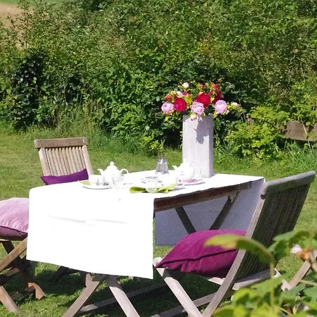 Holiday home Comfortable In Neuastenberg *