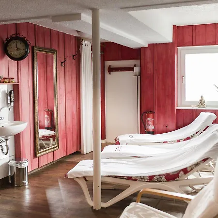 Comfortable In Neuastenberg With Sauna *
