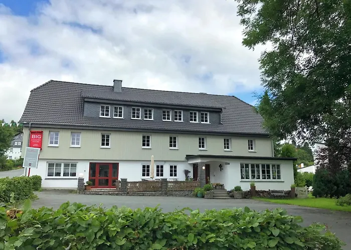 Winterberg Gruppenhaus Mit Sauna Ideal Fuer Familien & Freunde *